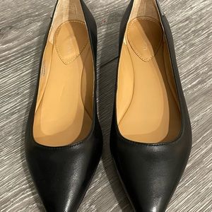 Calvin Klein Womens Flats